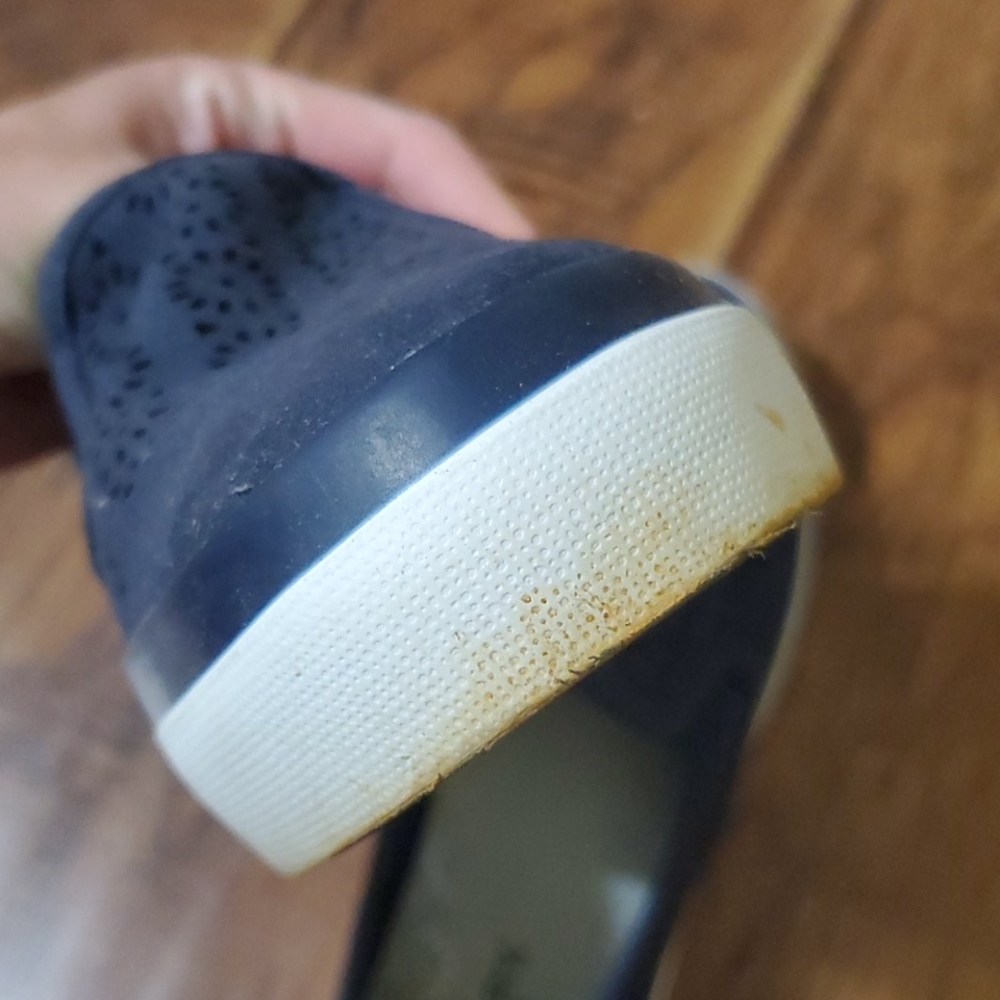 Sperry Cut Out Slip-ons - Picture 6 of 6